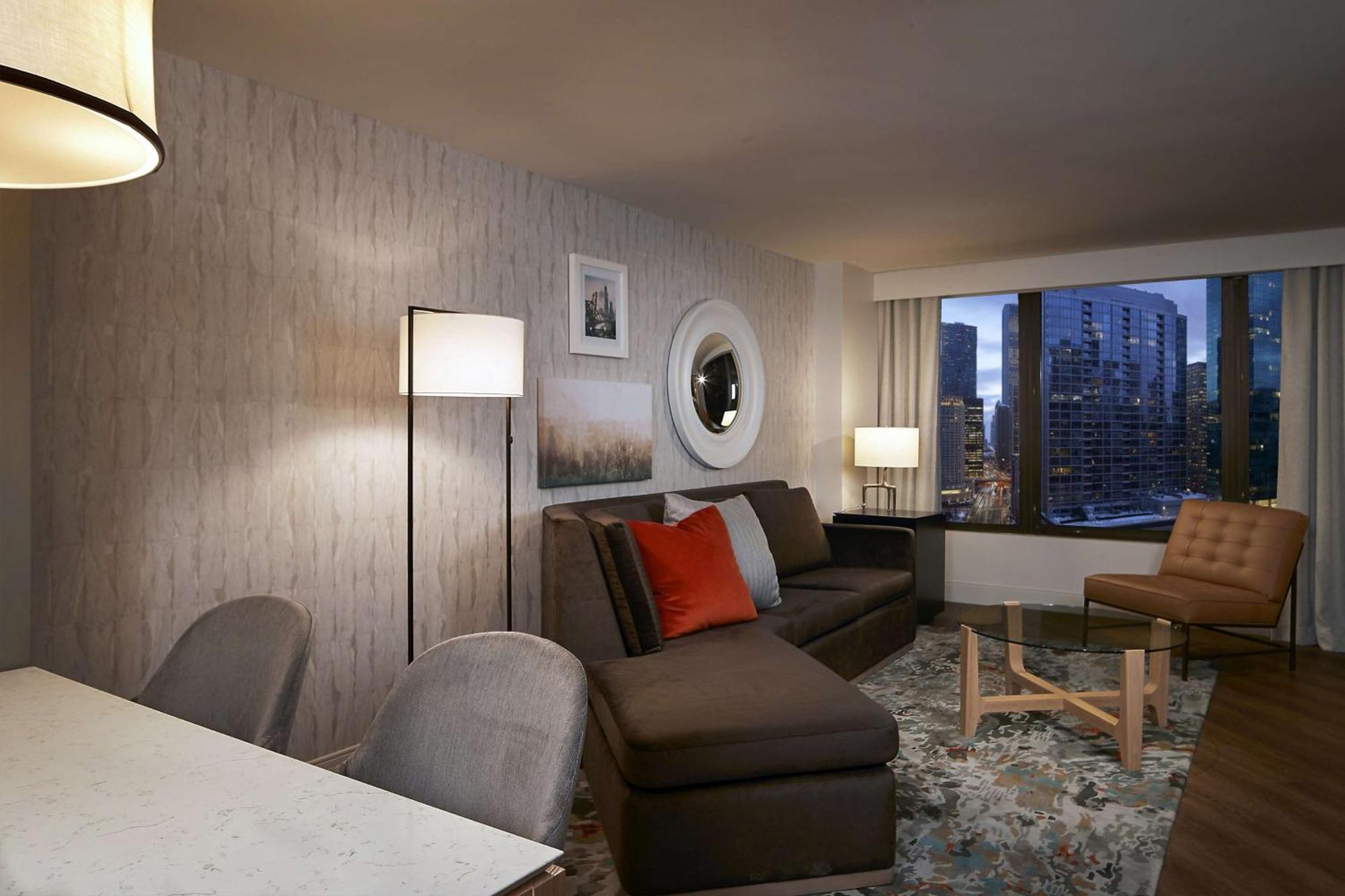 Hilton Grand Vacations Club Chicago Magnificent Mile Hotell Exteriör bild