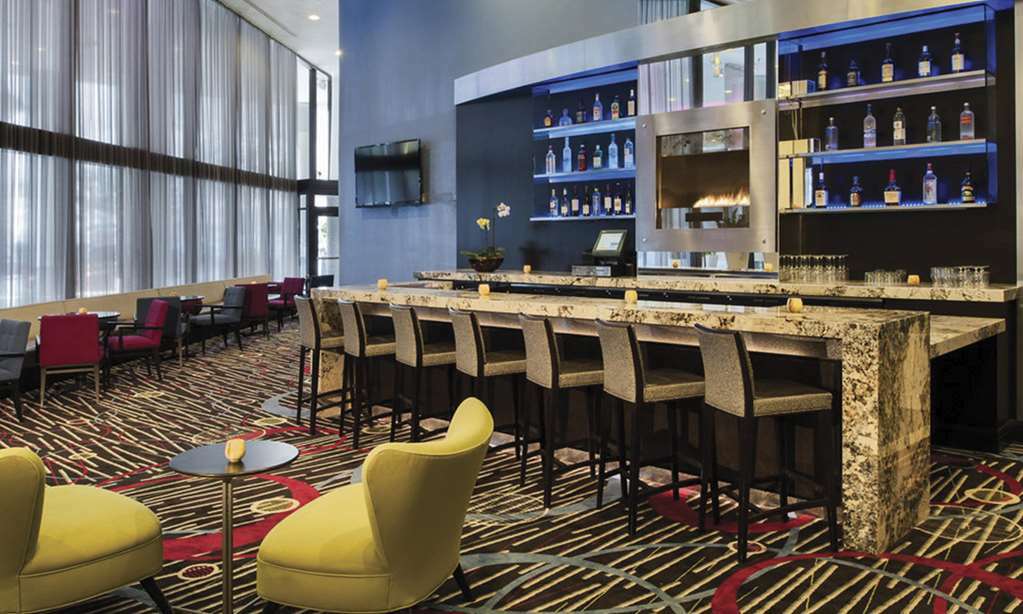 Hilton Grand Vacations Club Chicago Magnificent Mile Hotell Restaurang bild
