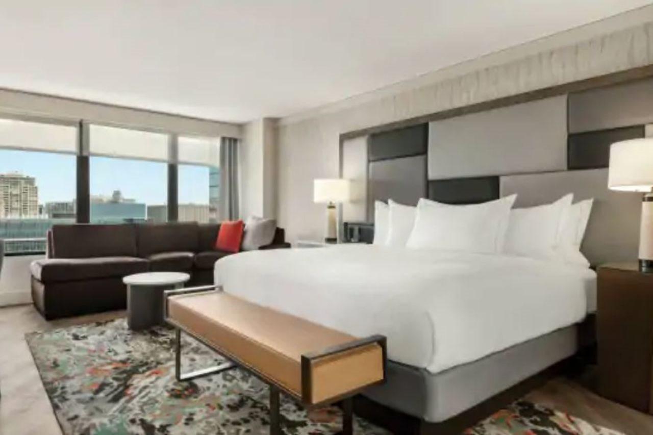 Hilton Grand Vacations Club Chicago Magnificent Mile Hotell Exteriör bild
